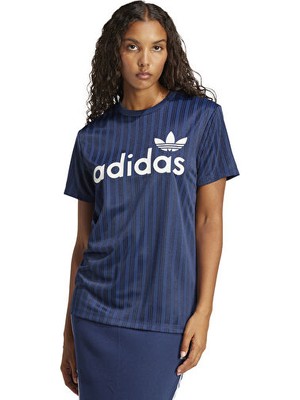 adidas AJC7699 adidas Linear Graphic Boyfriend Kadın T-Shirt Lacivert
