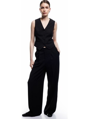 Koton Astarlı Kolsuz V Yaka Düğmeli Blazer Yelek