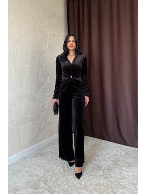 Modavera Siyah Önü Tokalı Kadife Tulum