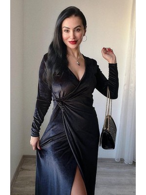 Modavera Kadın Uzun Kollu Kruvaze Yaka Yırtmaçlı Kadife Elbise