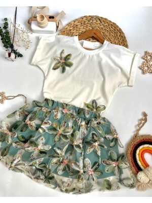 Zambak Detaylı Bisiklet Yaka Kısa Kollu Tshirt ve Etek Bayramlık , Özel Gün Takım