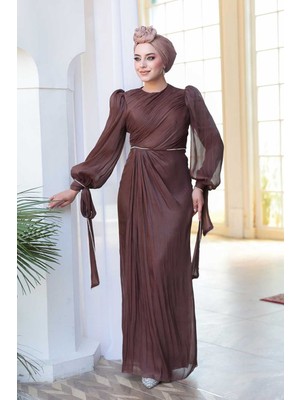 Drape Detaylı Koyu Kahverengi Tesettür Abiye Elbise 50193KKH