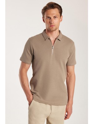 Erkek Slim Fit Dar Kesim %100 Pamuk Fermuarlı Kahverengi Polo Yaka Tişört