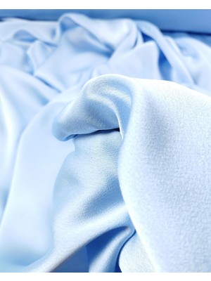 Uçuk Mavi Renkte Krep En: 150