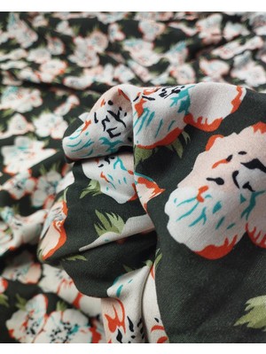 Koyu Yeşil Üzeri Çiçekli Dokuma En: 145