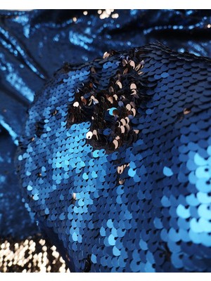 Mavi Lame Renklerde Çift Taraflı Pul Payet (En  130 cm x Boy  290 Cm)