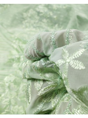 Mint Yeşili Renkte Nakış Işlemeli Şifon (En  140 cm x Boy  320 Cm)