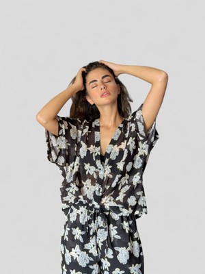 Retrobird Tasarım V Yaka Şifon Kimono Gömlek Kadın Siyah Beyaz
