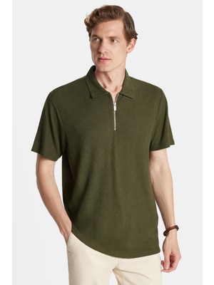 Tudors Erkek Slim Fit Dar Kesim Viskon Fermuarlı Polo Yaka Koyu Haki Tişört