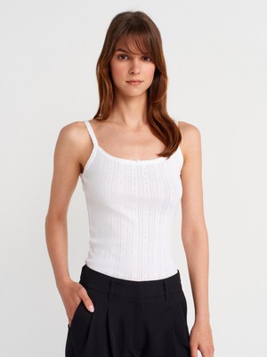 21070 Askılı Top-Beyaz