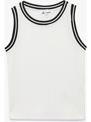 Koton Slim Fit Kolsuz Biyeli Bisiklet Yaka Atlet