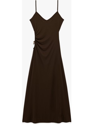 Koton Slim Fit Boncuk Detaylı Midi Boy Ince Askılı Pencere Detaylı Elbise