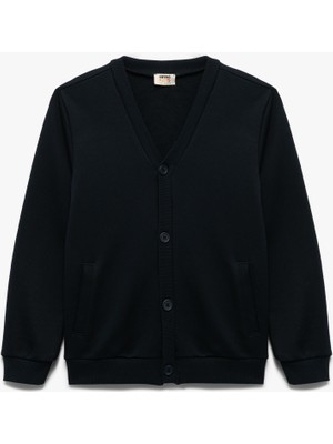 Koton Uzun Kollu V Yaka Düğmeli Basic Hırka Örme Kumaş Desensiz Erkek Çocuk İçin Şık Seçenek