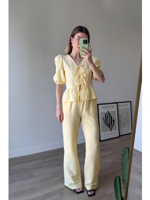 Sarı Bağcıklı Bluz Bol Paça Müslin Pantolon Takım