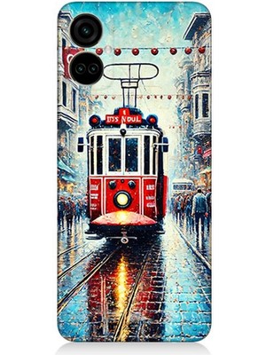 Tecno Camon 19 Pro Uyumlu Yağmurlu Sokakta Kırmızı Tramvay  Desenli Silikon Kılıf