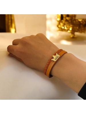 Archin Seda İsmine Özel Kahverengi Derili Taç Motifli 14 Ayar Altın Plakalı Hediye Bileklik-467İsim