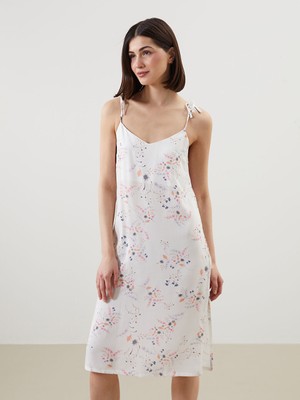 Lc Waikiki Yeni Sezon V Yaka Cicekli Kadin Gecelik - S5GS59Z8