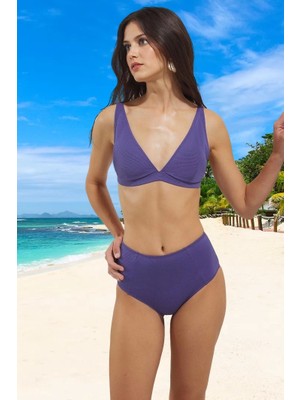 Üçgen Bikini Takımı Yüksek Konfor Klora Dayanıklı Özel Tasarım Premium Kalite