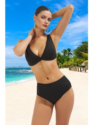 Üçgen Bikini Takımı Yüksek Konfor Klora Dayanıklı Özel Tasarım Premium Kalite