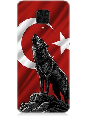 Xiaomi Redmi Note 9 Pro Uyumlu Bayrak Önünde Uluyan Kurt  Desenli Silikon Kılıf