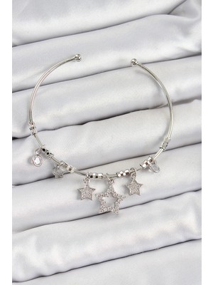 Pirinç Zirkon Taşlı Yıldız Model Gümüş Renk Charm Bileklik - EBJ250705W36293