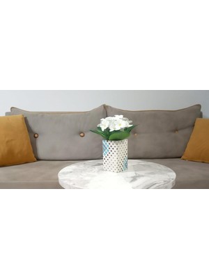 Beyaz Yapay Çiçek ve Vazo Dekoratif, 6X6X15 Cm, Şık ve Doğal Görünümlü Aksesuar