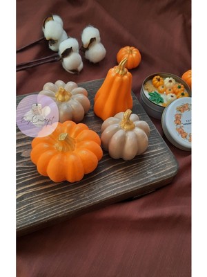 4'lü Turuncu Balkabağı Dekoratif Biblo Seti, Şık ve Renkli Dekorasyon Parçası