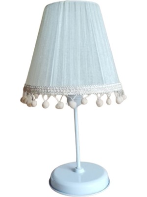 Krem Ponponlu Çocuk Odası Abajur, Şık ve Sevimli Aydınlatma Seçeneği