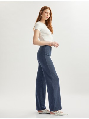 Koton Rahat Kalıp Dokulu Dökümlü Bol Paça Pantolon