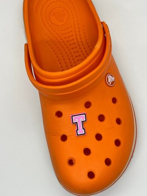 Sağlıkçı Shopping T Harfi Temalı Crocs Süsü