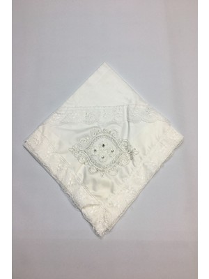 About The Perfect Krem Bej Fransız Güpürlü Monoray Kumaş Çeyizlik Bohça