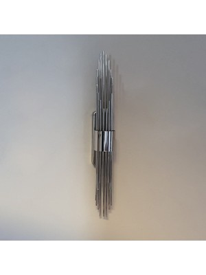 Şık Krom Duvar Aplikası, LED Aydınlatmalı, Modern ve Zarif Tasarım, Gümüş Renkli 1081