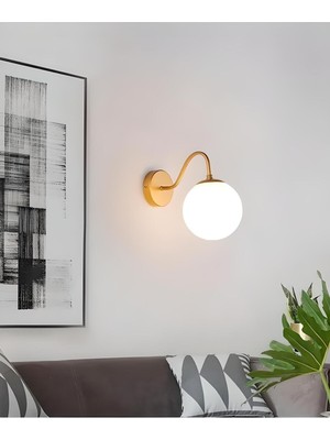 Beyaz Camlı Kasa ile Şık ve Zarif Aplik, Modern Dekorasyon Için Ideal