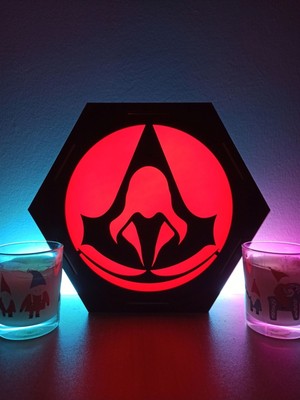 Kırmızı Temalı Şık Masaüstü Dekoratif Lamba, Ortama Zarafet Katın