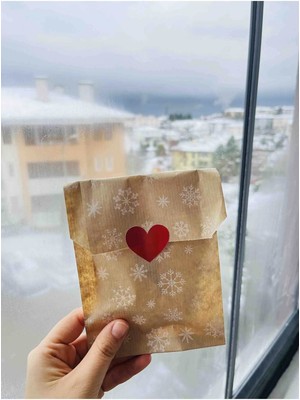100 Adet 11X20 Kar Desenli Minik Boy Hediye Paketi Yılbaşı Noel Temalı Hediye Ambalaj Kese Kağıdı