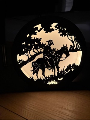 Kovboy Temalı Masa Üstü Lamba, USB Bağlantılı, Aç/kapa Anahtar, Siyah Renk