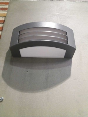 Dış Mekan E27 Duylu Modern Aplik, Güçlü ve Estetik Aydınlatma Seçeneği