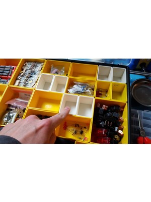 BYR Stanley Organizer Small Bin (Plastik Aparattır!!!) 3D