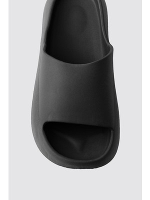 Ozyo Artur Siyah Erkek Eva Plaj Terliği Düz Taban Konforlu Kullanım İçin Şık Tasarım