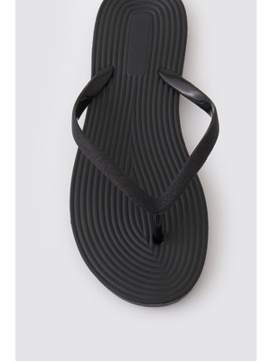 Bety  Siyah  Parmak Arası Eva Bayan Plaj Terliği