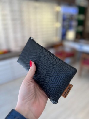 Siyah Özel Tasarım Fermuarlı Gözlük Kılıf ve Çanta, Şık ve Kullanışlı Seçeneğiniz