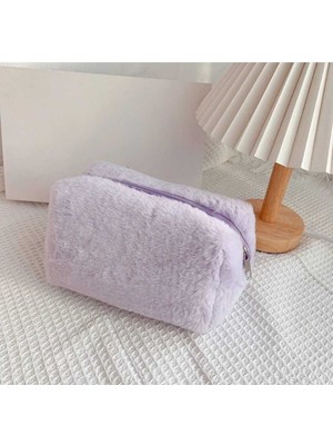 Mor Peluş Makyaj Çantası, Şık ve Kullanışlı Seyahat Aksesuarı