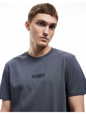 Koton Pamuklu Kısa Kollu Regular Fit Bisiklet Yaka Baskılı Tişört