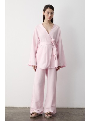 Laluvia Kadın Pembe Pamuklu Kimono ve Bol Paça Pantolon Takım Özel Günler İçin Tasarlandı