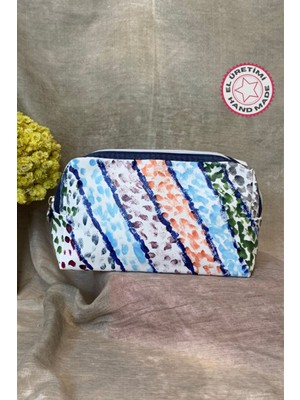 El Yapımı Boyama Makyaj Çantası Beyaz, Şık ve Kullanışlı Tasarım