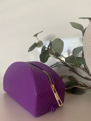 Mor Renkli, Yıkanabilir ve Kokulu Silikon Makyaj Çantası, Şık ve Kullanışlı Tasarım