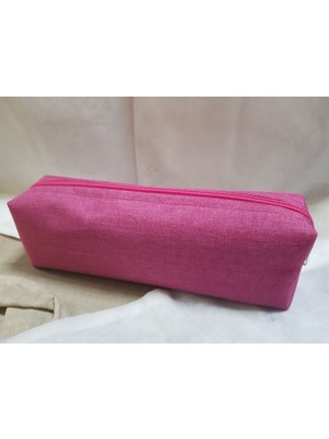 Şık ve Renkli Küçük Makyaj Çantası, Organize ve Pratik Kullanım Sağlar.