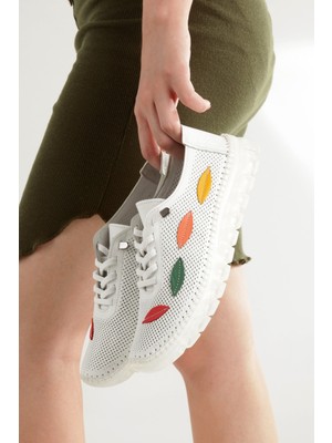 Aryan Beyaz Hakiki Deri Yazlık Delikli Babet Anatomiye Uygun Spor Ayakkabı