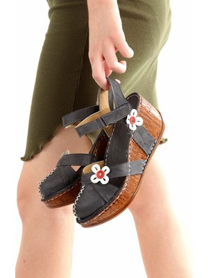 Leyat Siyah Hakiki Deri Önü Kapalı Sandalet Dolgu Topuklu Yazlık Ayakkabı