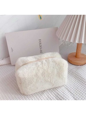 Yumuşak Peluş Kapaklı Şık Makyaj Çantası, Beyaz Renk, Hafif ve Kullanışlı Tasarım